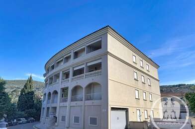 Commerce  275000 €