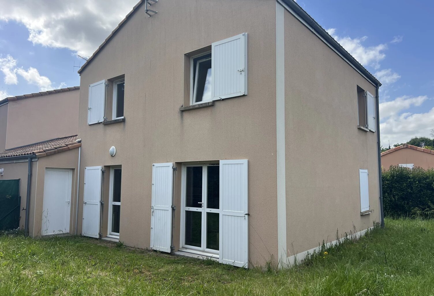 QAURTIER DEMI LUNE — photo 1