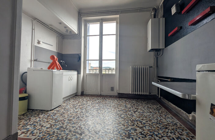 T3 / Clermont-Ferrand Quartier Salins — photo 2