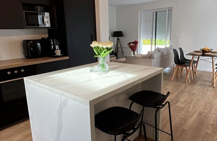 Vente Maison/villa 3 pièces — photo 2
