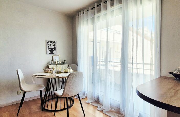 Vente Appartement 2 pièces — photo 2