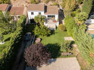 LES TROIS-LUCS : MAISON AVEC JARDIN ET PISCINE — photo 2