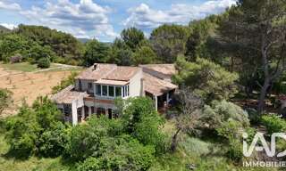 Maison 5 Pièces 220 m² à vendre à Auriol (13390)