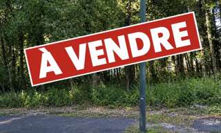 Terrain  1002 m² à vendre à Puymoyen (16400)