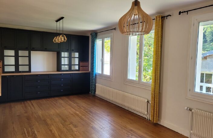 Vente maison 6 pièces 128 m² Bort-les-Orgues (19110) — photo 5