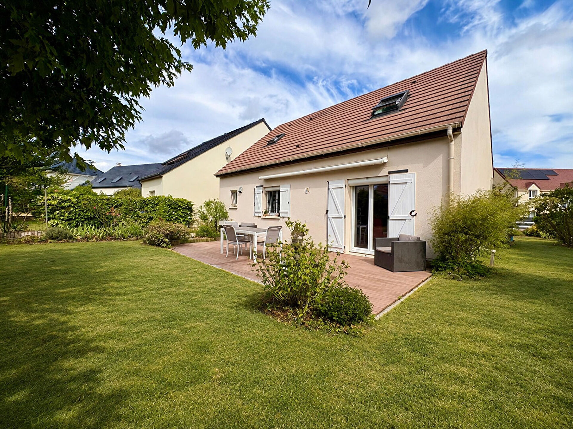 Maison 5 pièces 96 m² · à Villejust · 96 m² · 369 000 €