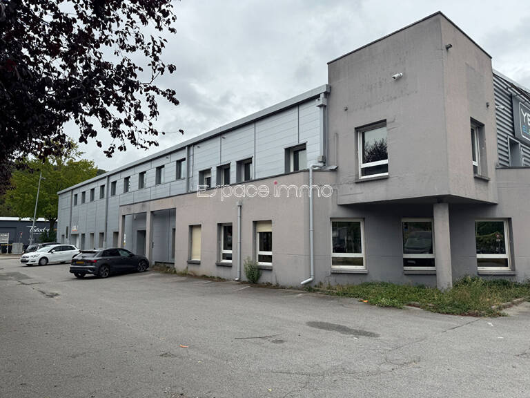 LOCAL D'ACTIVITE - BUREAUX - STOCKAGE- ATELIER - PARKING - ZONE D'ACTIVITE - ROUEN - 819 m² — photo 1