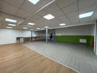 LOCAL D'ACTIVITE - BUREAUX - STOCKAGE- ATELIER - PARKING - ZONE D'ACTIVITE - ROUEN - 819 m² — photo 2