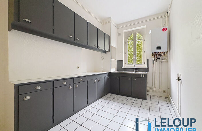Rouen - Place Saint-Marc - Appartement T2 - 46 m² — photo 4