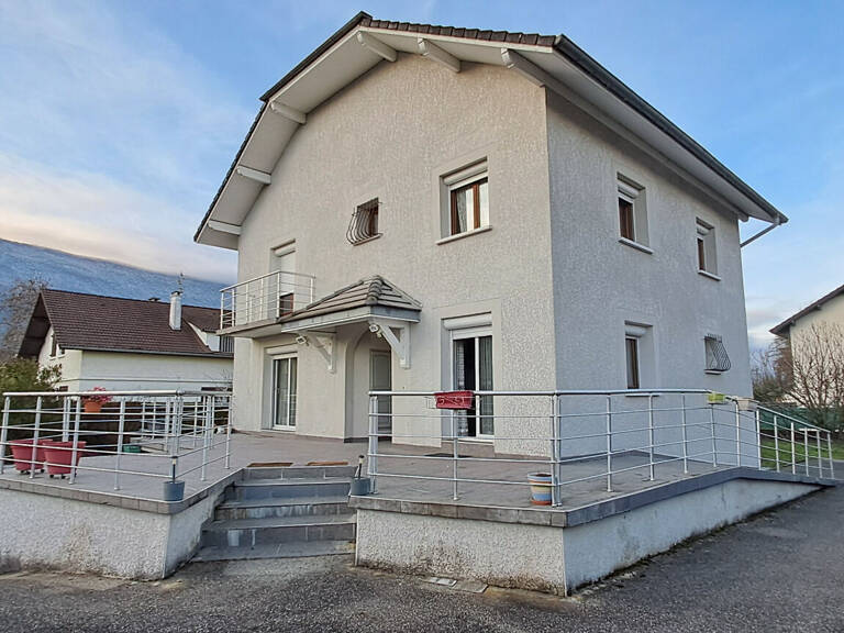 Idéal investisseurs, famille nombreuse ou profession libérale: VILLARCHER Maison 195m² hab. plus sous-sol — photo 1