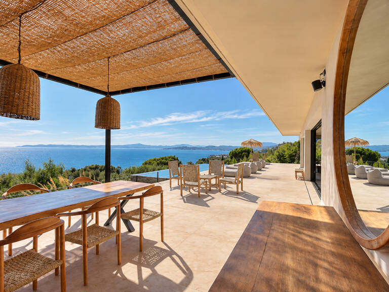 A VENDRE VILLA D'EXCEPTION PRESTATIONS HAUT DE GAMME VUE MER PANORAMIQUE BAIE DE ST-TROPEZ — photo 1
