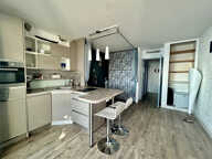 A vendre studio/T2 avec vue mer dans une résidence EN FRONT DE MER à Carry-Le-Rouet — photo 4