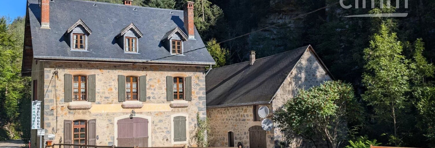 Maison 9 Pièces 226 m² à vendre à Saint-Pierre-de-Chartreuse (38380)
