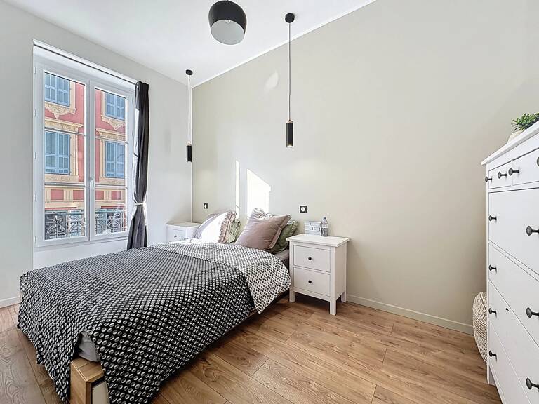 Appartement 3 pièces rénové avec balcon et vue sur le Port — photo 1