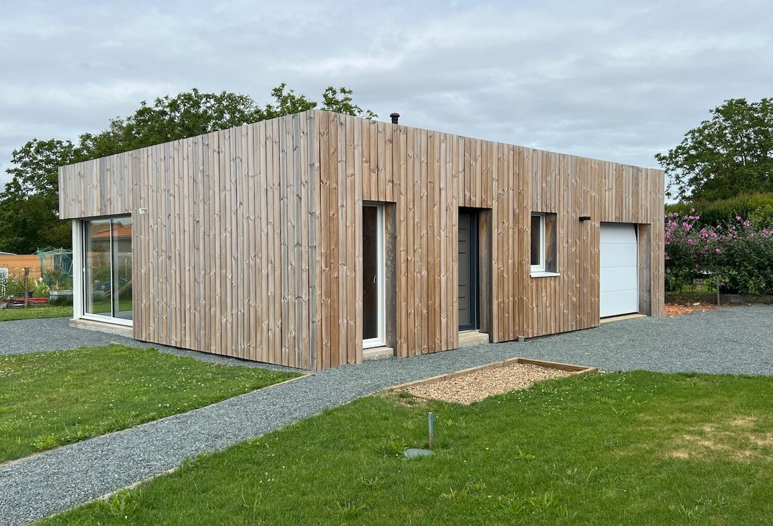 Charmant plain-pied contemporain de 2022 – Ossature bois - LA REORTHE 85210 — photo 1