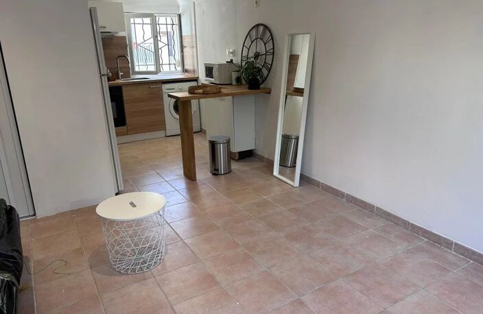 Vente immeuble  44 m² Miramas (13140) — photo 3