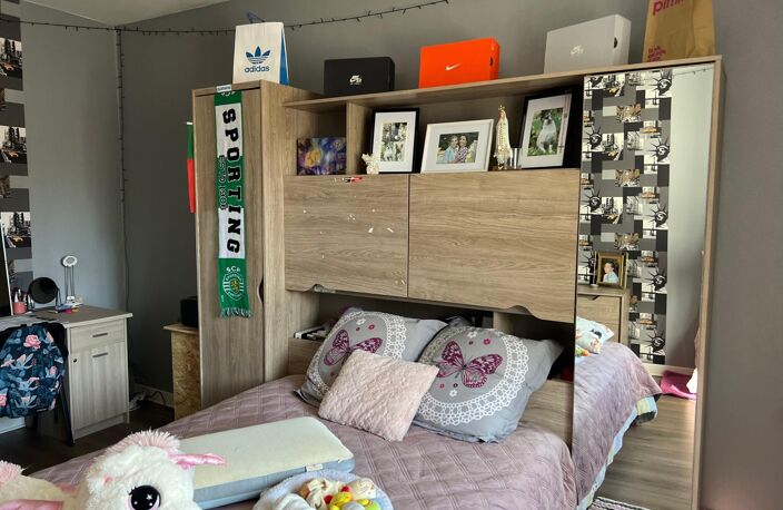 Maison de 122 m2, 3 chambres, bureau, garage et jardin. — photo 4