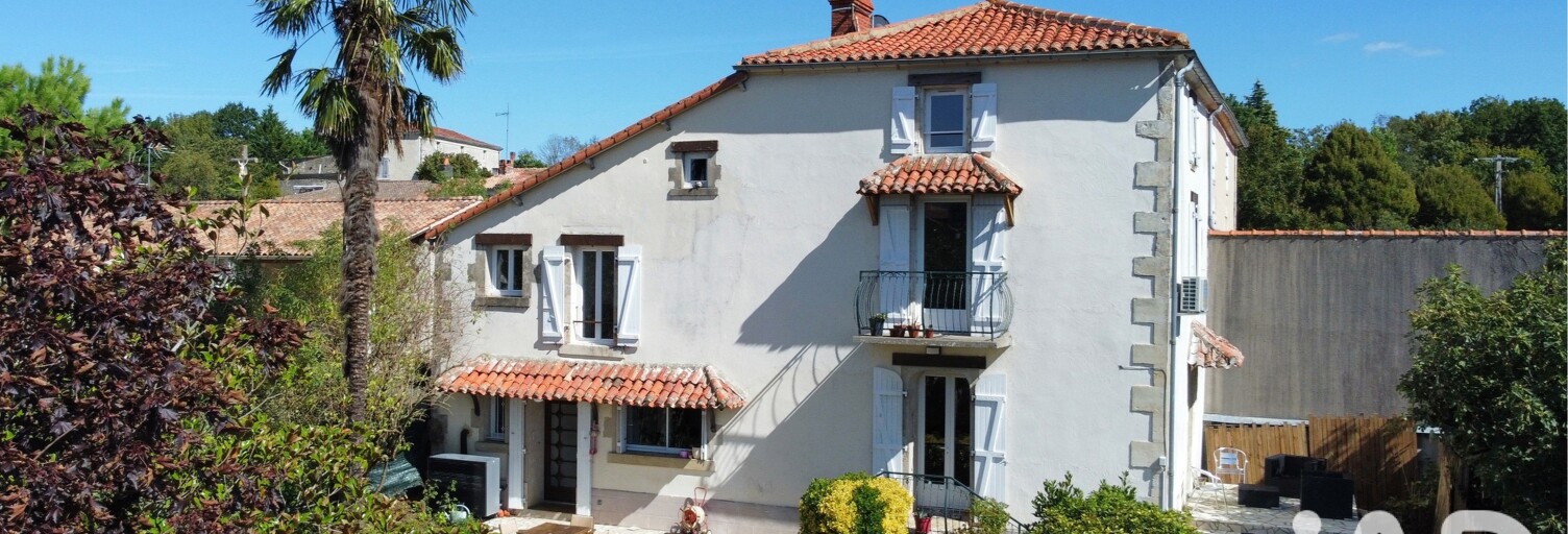 Maison 4 Pièces 146 m² à vendre à Marsais-Sainte-Radégonde (85570)
