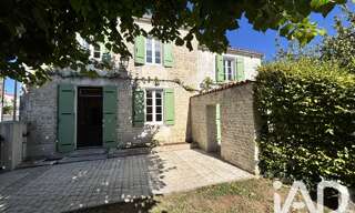 Maison 6 Pièces 210 m² à vendre à Forges (17290)