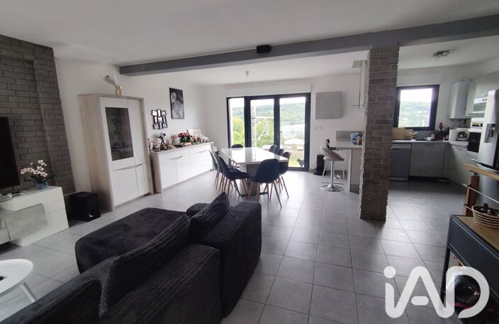 Vente Maison/villa 6 pièces — photo 2