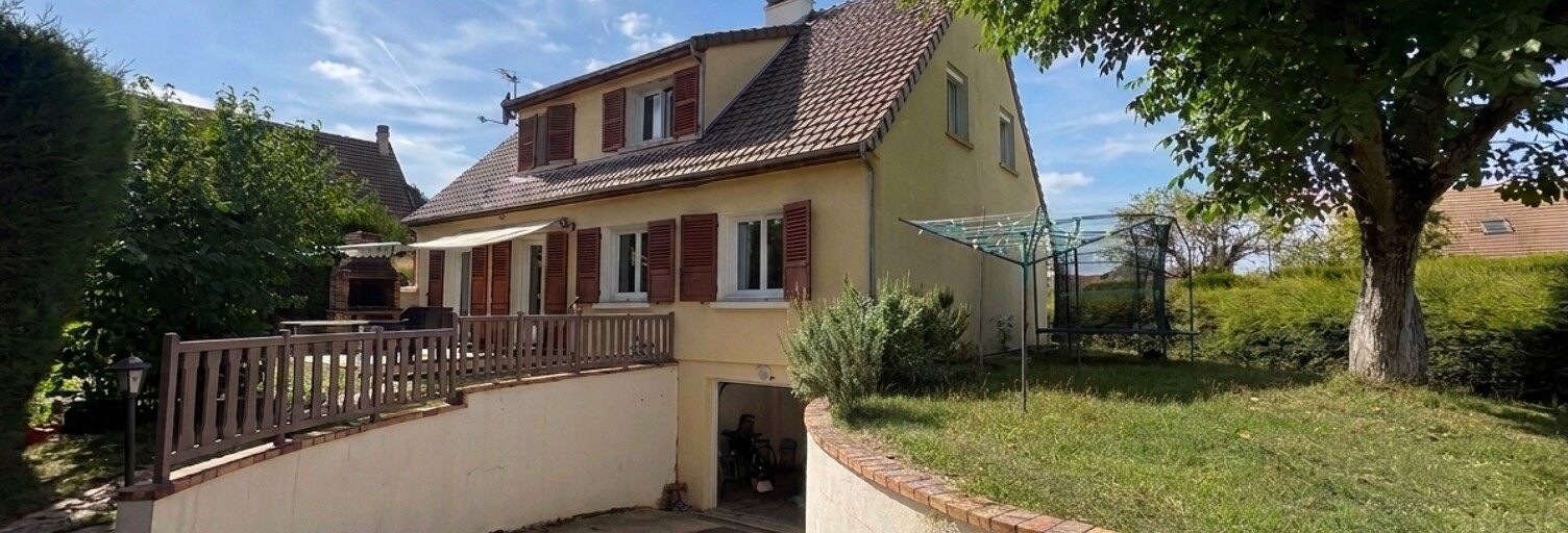 Maison 8 Pièces 143 m² à vendre à Villaines-sous-Bois (95570)