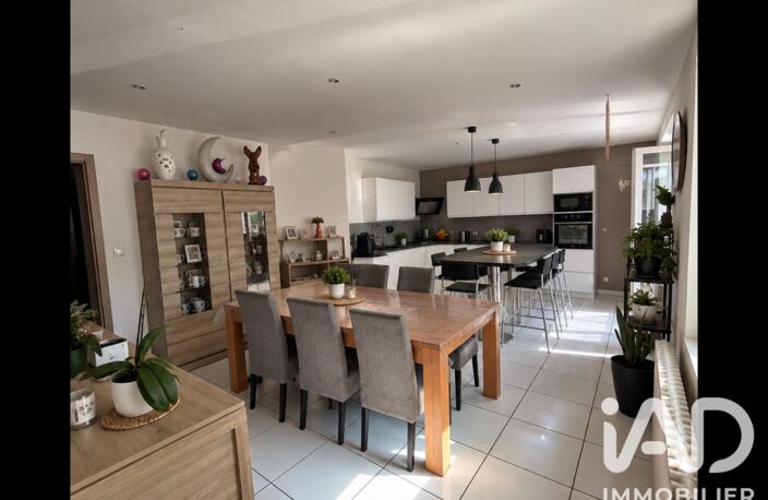 Vente Maison/villa 7 pièces — photo 4
