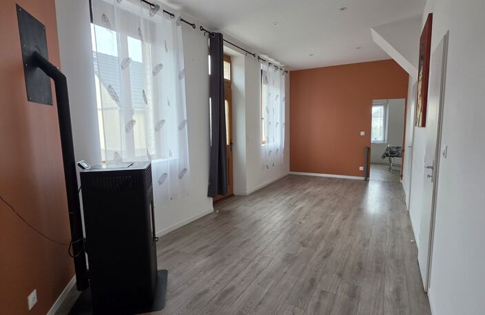 Vente Maison/villa 5 pièces — photo 2