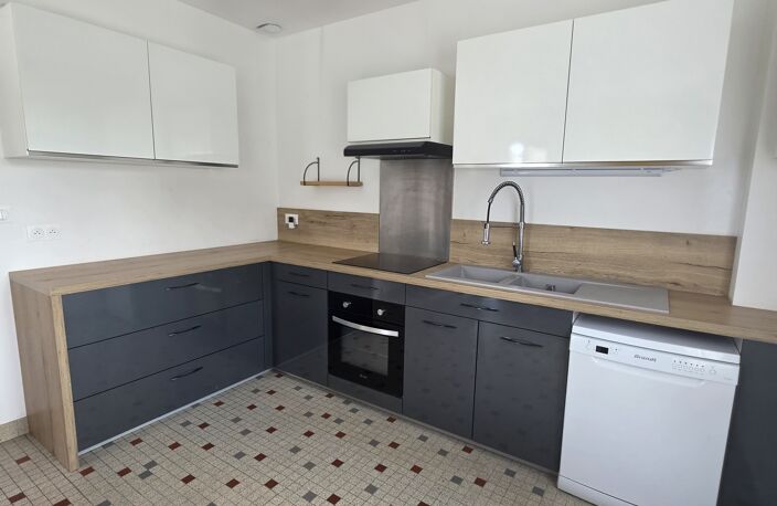 Vente Maison/villa 5 pièces — photo 4