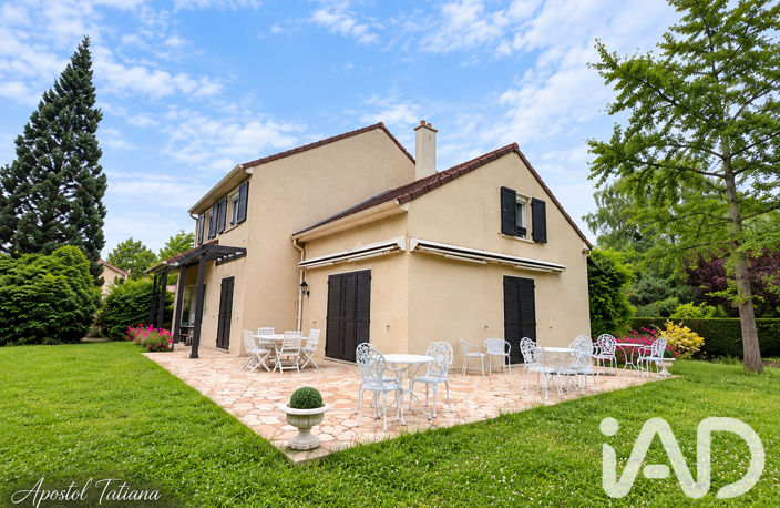 Vente Maison/villa 8 pièces — photo 2