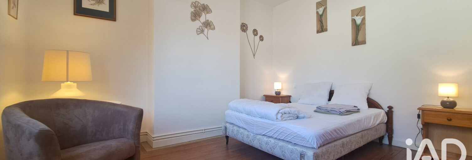Maison 8 Pièces 222 m² à vendre à Le Fleix (24130)