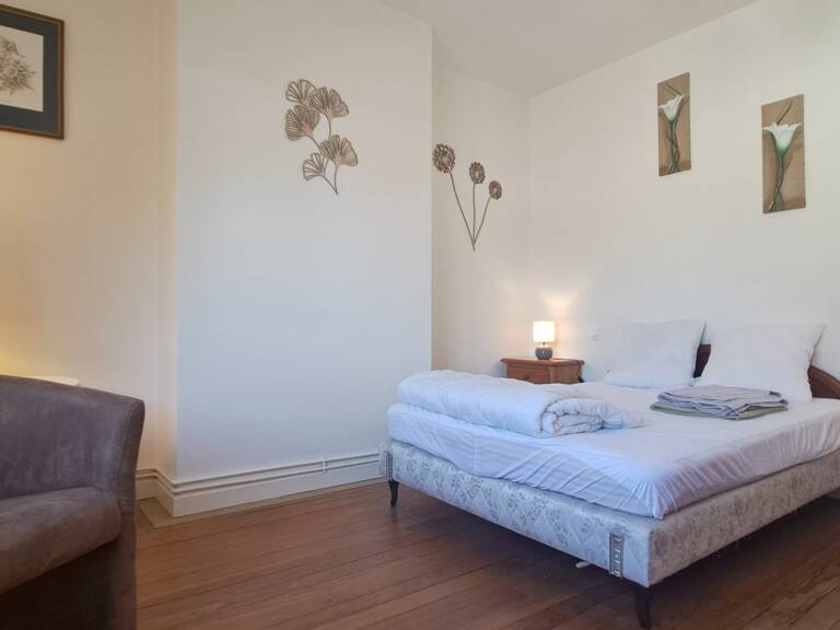 Vente Maison/villa 8 pièces — photo 1