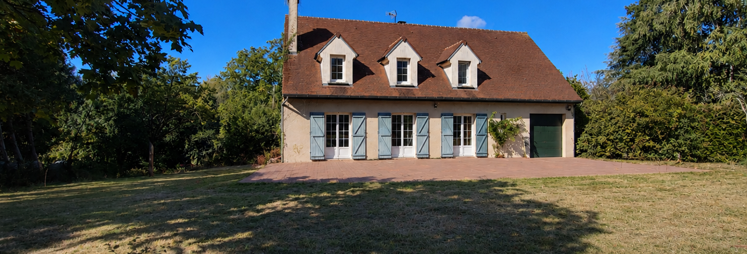 Maison 9 Pièces 216 m² à vendre à Brignancourt (95640)
