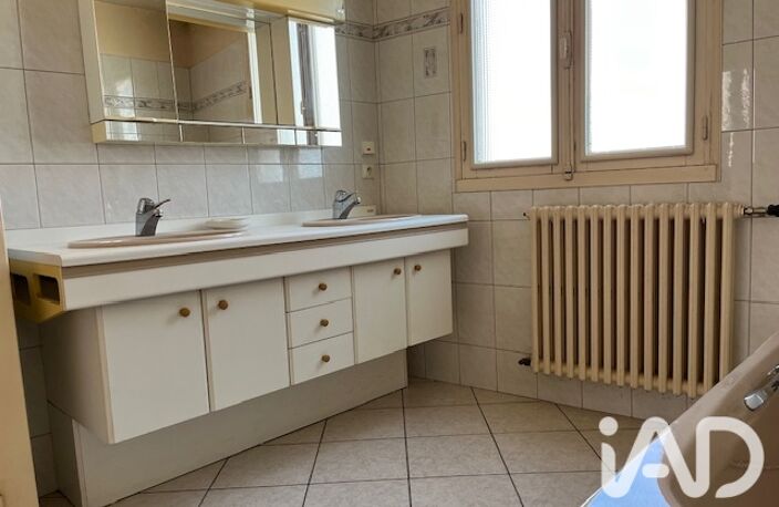 Vente Maison traditionnelle 7 pièces — photo 4