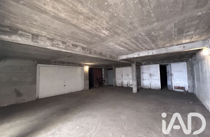 Vente Garage 14 m&sup2; — photo 4