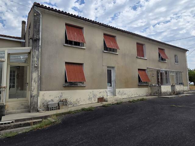 Vente Ferme 8 pièces — photo du bien