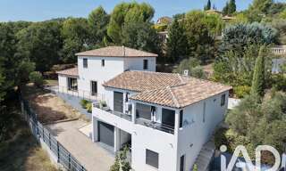 Maison 7 Pièces 205 m² à vendre à La Destrousse (13112)