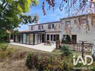 Vente Maison/villa 8 pièces — photo 2