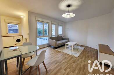 Appartement 2 pièces 1135 €