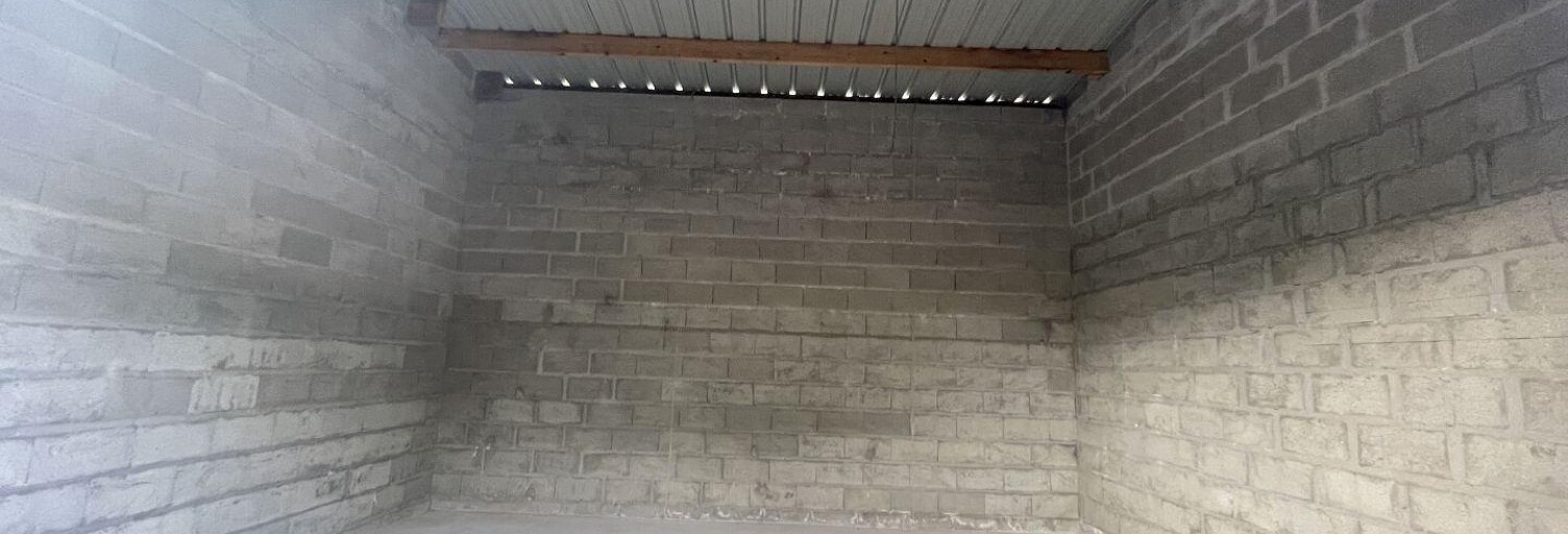 Commerce  40 m² à louer à Couëron (44220)