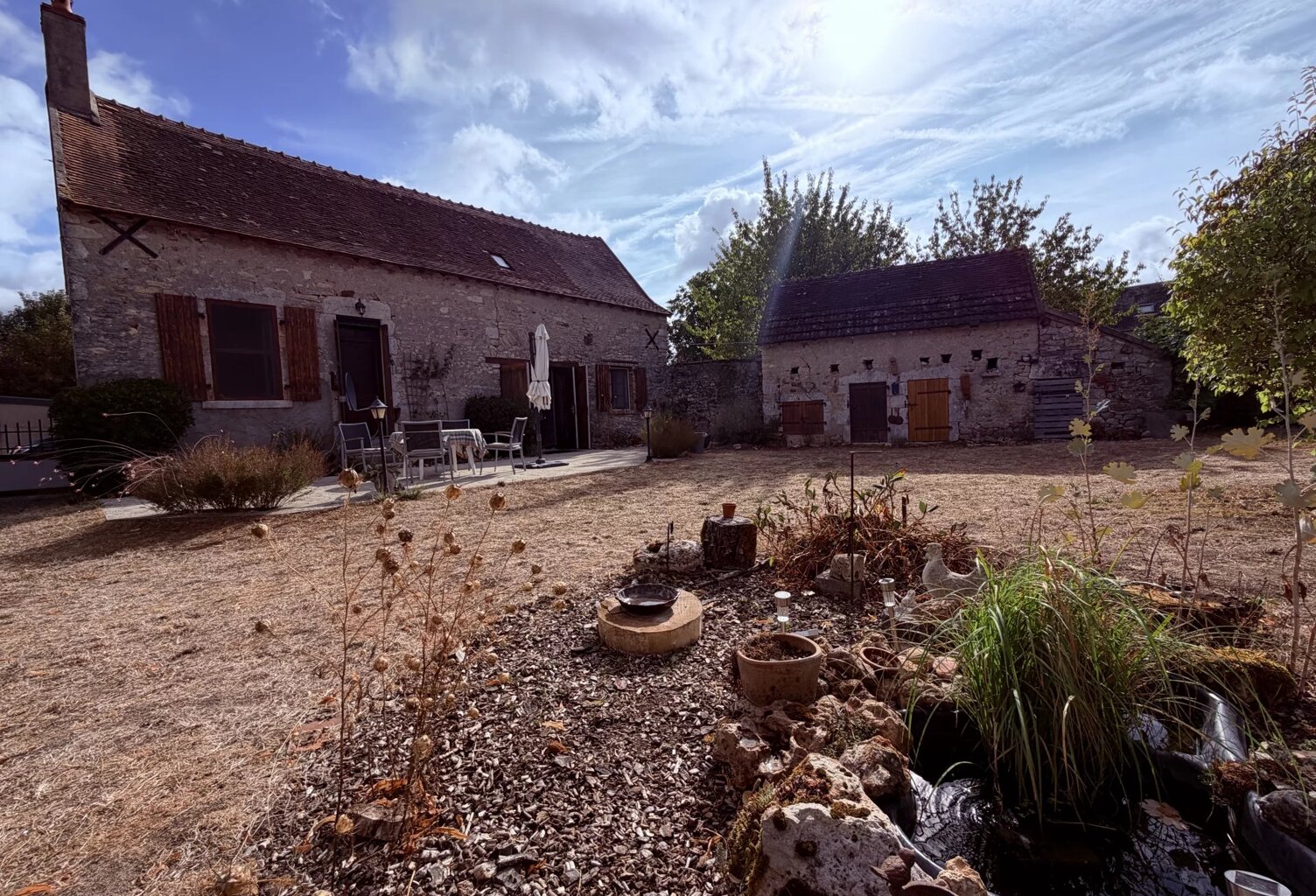 Maison de campagne à vendre avec grand jardin  – INDRE 36 — photo 1
