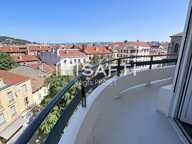 Appartement 4 pièces de 109 m² avec cave et grenier  Vue dégagée sur les toits — photo 2