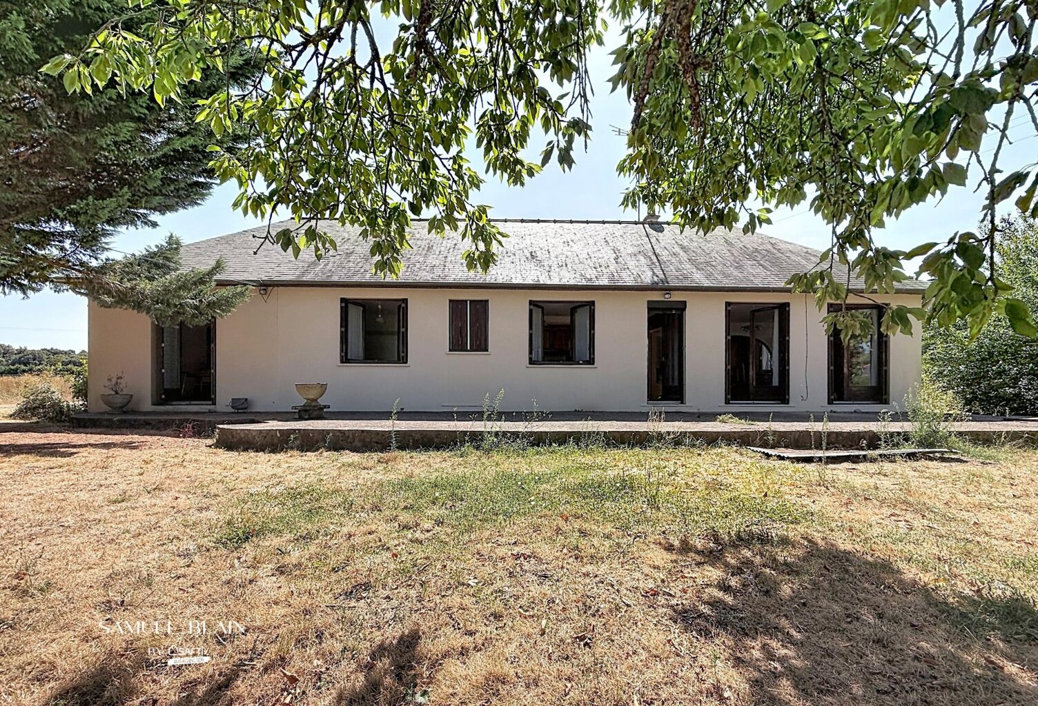 Maison de plain-pied - Terrain d'exception de 6 350 m² — photo 1