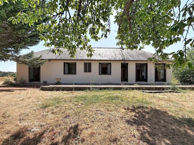 Maison de plain-pied - Terrain d'exception de 6 350 m² — photo du bien