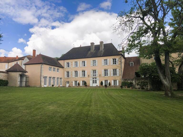 Belle propriété avec maison de Maître et ses dépendances — photo 1