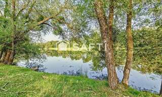 Terrain  51433 m² à vendre à Ars-sur-Moselle (57130)