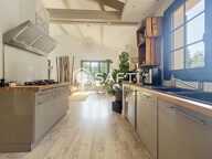 À VENDRE - Maison familiale de caractère avec dépendance — photo 2