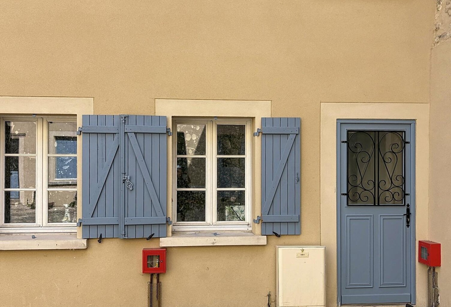 Triplex entièrement rénové et très lumineux — photo 1