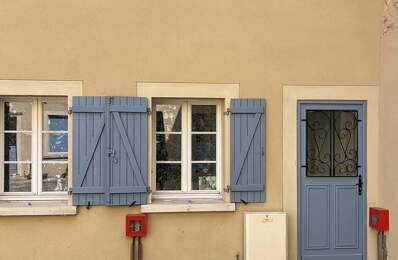 Triplex entièrement rénové et très lumineux — photo du bien