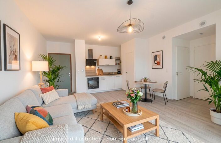 Investissement idéal, plein centre-ville et plein Sud avec terrasse et jardinet ! — photo 3