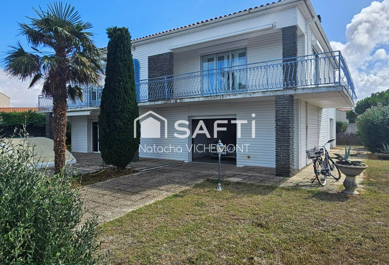 A deux pas de l'ocean, maison atypique de 217m²,5 grandes chambres, piscine et vue sur les marais: une maison aux multiples possibilités — photo 1